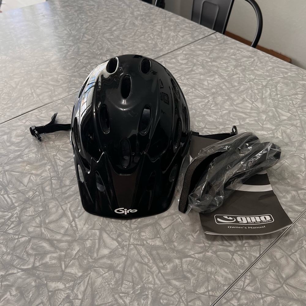 Giro Youth Bicycle Helmet, Black